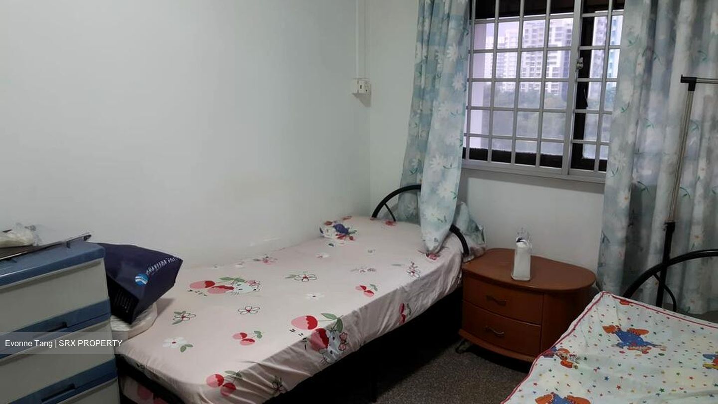 Blk 111 Rivervale Court (Sengkang), HDB 5 Rooms #567175991